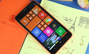 诺基亚Lumia 1320