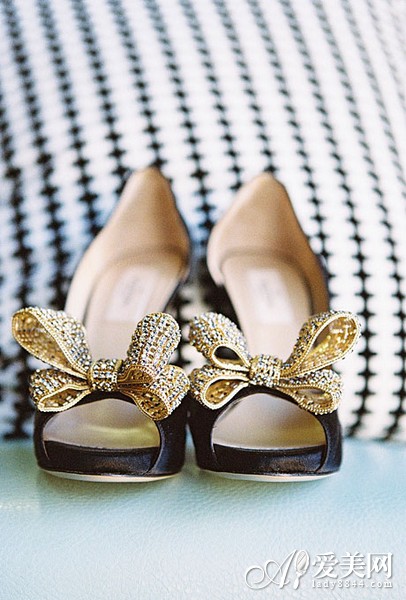 华伦天奴新娘鞋