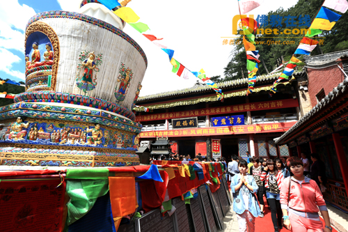 五台山多座寺院举行伽蓝菩萨圣诞祈福祝圣法会