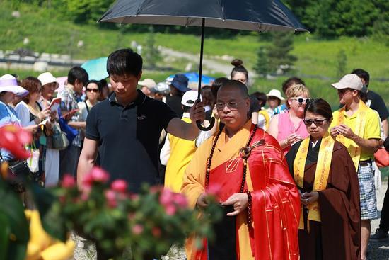 加拿大佛教会湛山精舍举办加国五台山护生法会