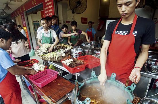 寻味成都:街边小摊和高档饭店各有滋味|川菜|成都美食_新浪时尚_新浪网
