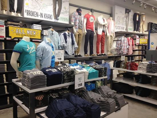 Old Navy首次进驻无锡 荟聚购物中心盛大开幕