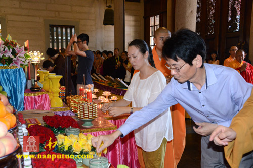 厦门南普陀寺启建梁皇宝忏护国息灾大法会