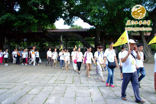 太平岩寺佛学班赴泉州参学