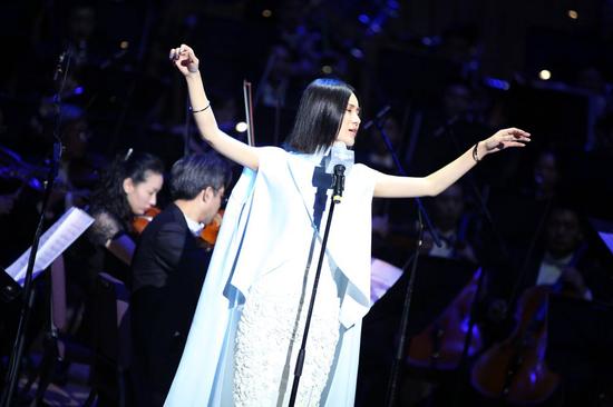 尚雯婕接棒天后 献唱《最终幻想14》主题曲|尚