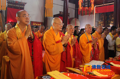 九华山百岁宫佛像开光慧庆法师升座庆典举行