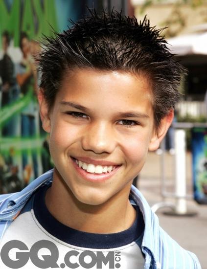 这些男星也曾输在起跑线上