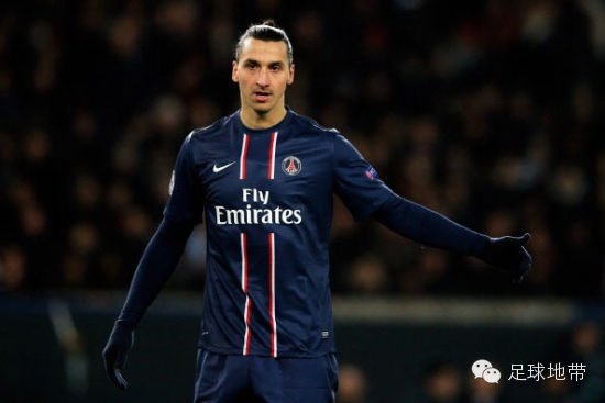 足球地带:前锋在防守中的作用