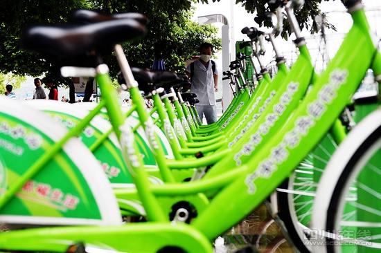 广安清淤过后进行“拉网式”消毒