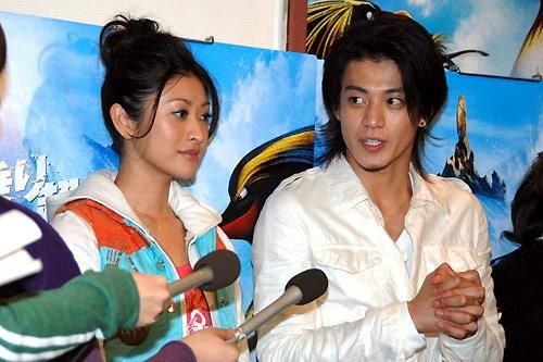 小栗旬婚纱照_山田优小栗旬婚纱照(3)