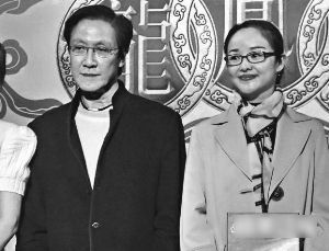 端木樱子承认老公向华胜患病,并在丈夫身边悉心照顾。 (资料图片)