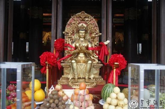 尼泊尔天冠弥勒像安奉雪窦山资圣禅寺开光法会