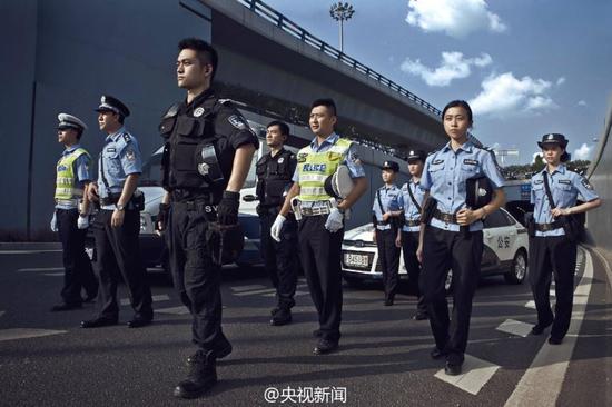 震撼！重庆警情提醒海报堪比大片