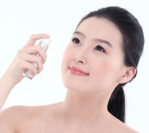 DIY自制爽肤水 紧致肌肤抗衰老|肌肤|黄瓜|自制