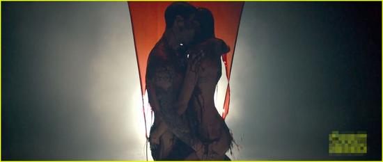 骚当MV与超模老婆全裸肉搏