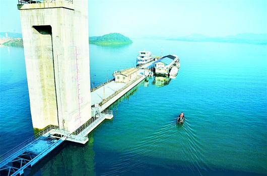 丹江口水库水位达160米 直逼历史最高值(图)