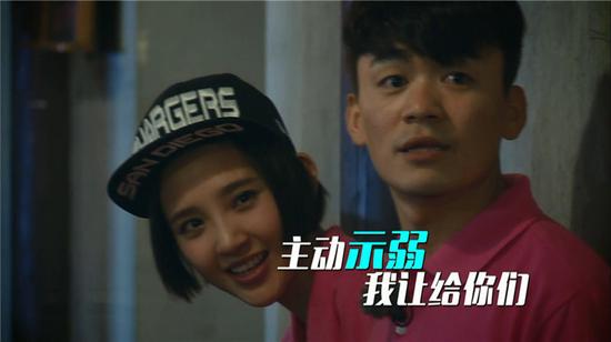 跑男王宝强广结盟 偷牵baby被喊话黄晓明