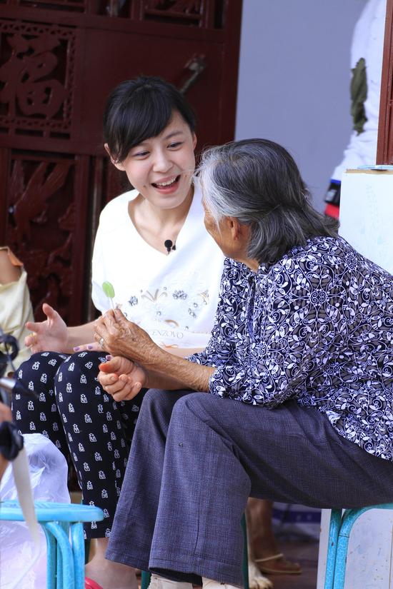 《明星到我家》张柏芝巧妙化解婆媳危机