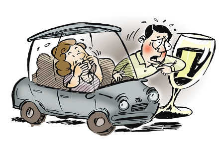 妻子撞车逃逸 丈夫醉驾送其自首被拘役