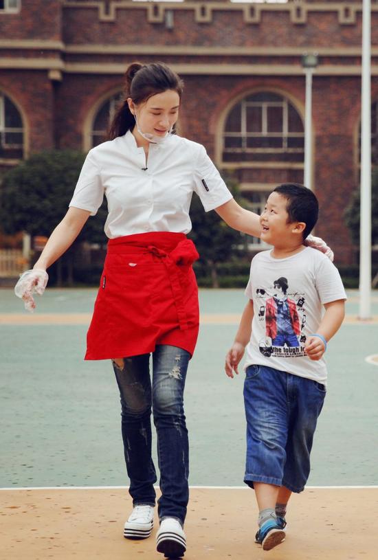 一年级宋佳高冷变话唠 张嘉译:不行就跑|宋佳|张