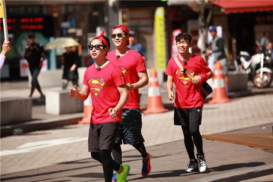 王宝强欧弟成盟友 展开爆笑韩囧之旅