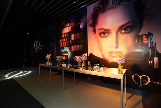 星幻光芒妆点璀璨银河 CPB肌肤之钥秋冬彩妆新品上市|CPB|彩妆|彩妆新品_新浪时尚_新浪网