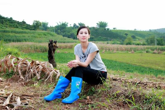 高冷儿媳惹争议 黄圣依：我只有傻傻努力