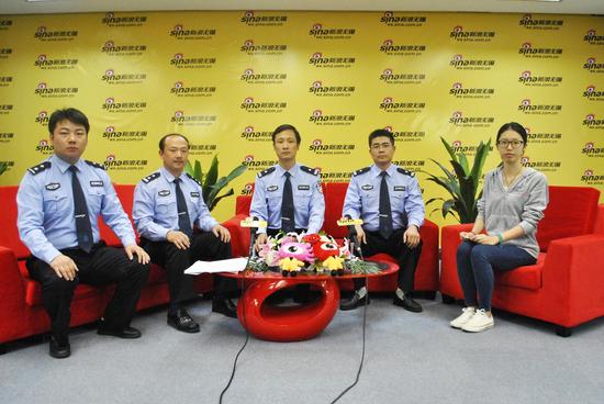 “十大杰出民警”候选人做客新浪无锡