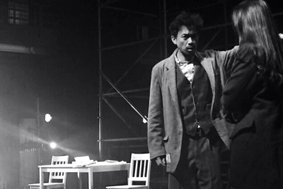 《人民公敌》有力量 给真愤青点个赞|易卜生