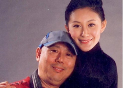 李成儒VS侯角