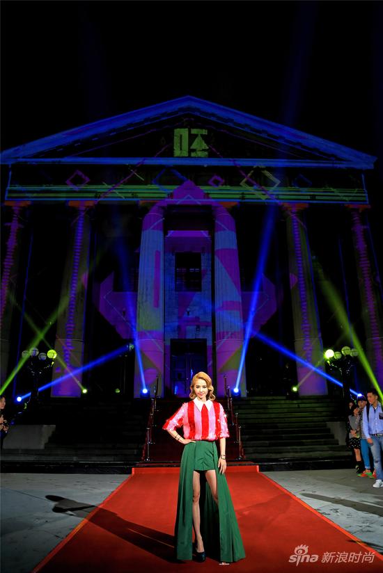 蔡依林化身主播 《Play我呸》MV台湾首映