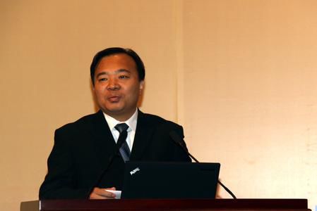 北大党委常务副书记张彦调任厦大党委书记