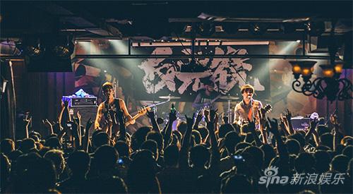 反光镜乐队杭州重庆成都三城巡演收官 |反光镜乐队|巡演|我们的歌_新浪娱乐_新浪网