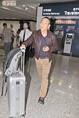 林保怡父亲病逝 为父办理后事推工作