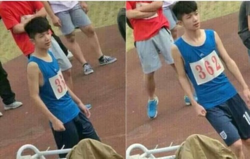 高中生撞脸