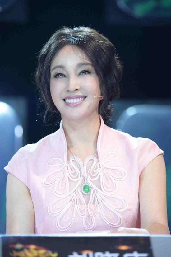 刘晓庆录好男儿：并非只有小鲜肉是男神