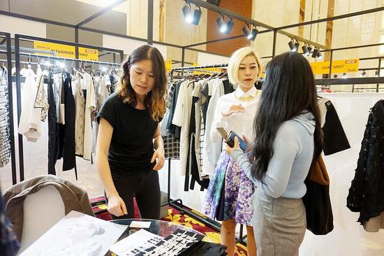 FDC时尚独立设计师品牌SS15季轻奢展收官|设计师