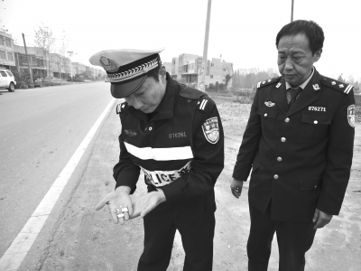 106国道湖北麻城段现男尸 散落碎片拼出车祸真