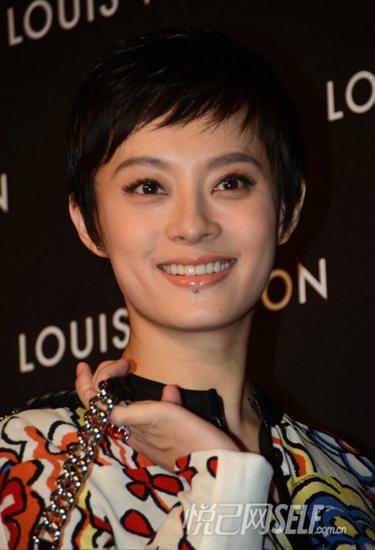 就爱短发 女星示范干练短发娇俏可人|短发|明星