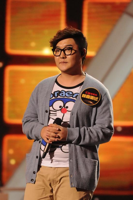 李健抢李宇春饭碗 胡夏现身正在听