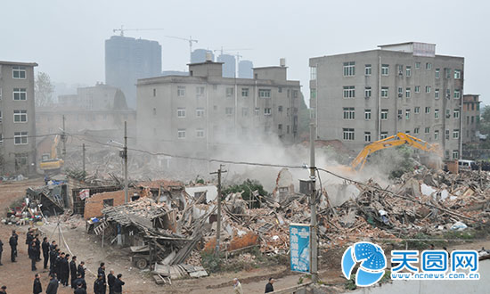 昌南大道以南片区违建年底拆
