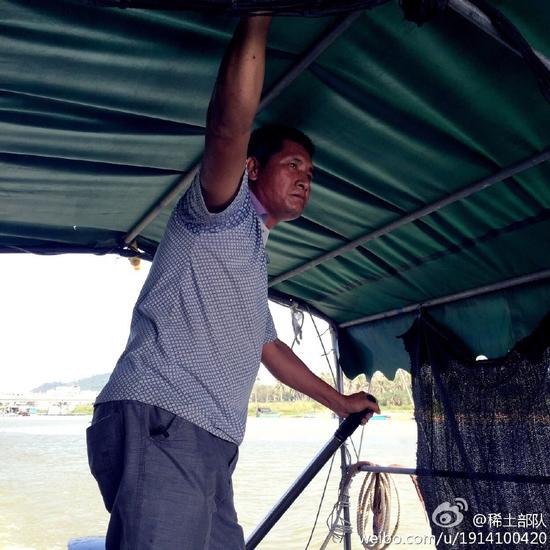 被传有孕？章子怡晒工作照回击流言(图)