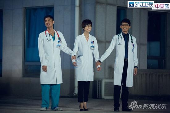 《青年医生》开播 看赵宝刚给大腕儿开诊