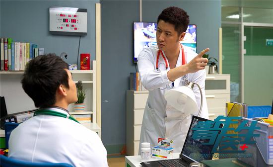 《青年医生》赵宝刚考验张俪男友王阳明