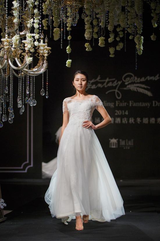 青岛兰朵婚纱_青岛婚纱摄影(3)