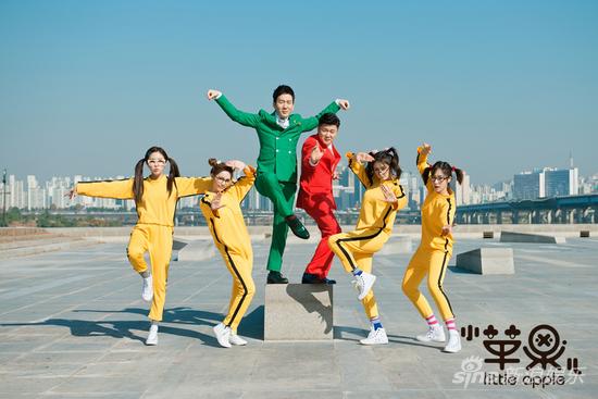 筷子兄弟携T-ara韩版小苹果MV花絮曝光