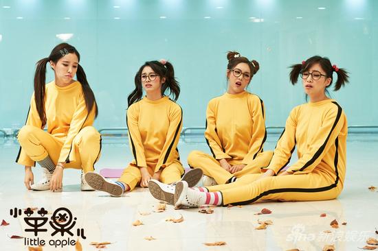 筷子兄弟携T-ara韩版小苹果MV花絮曝光