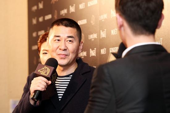 陈建斌携角逐电影节 《勺子》笑抽观众|陈建斌