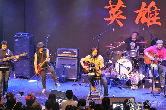 川子携女儿发新EP 臧天朔助阵新歌首唱会