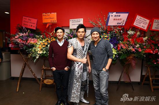 周杰伦香港开唱 张学友张家辉坐镇捧场|周杰伦